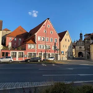 Gasthof Zum Goldenen Schiff - Lehm, Stil & Altstadtflair Bed & Breakfast